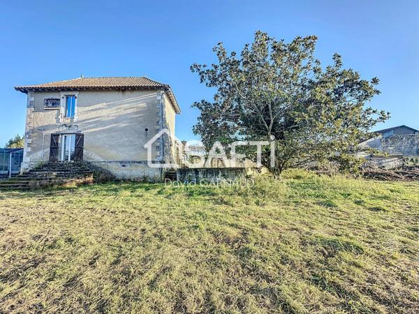 Ensemble immobilier composé de 2 maisons et nombreuses dépendances