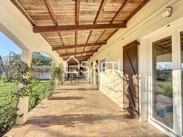 Ensemble immobilier composé de 2 maisons et nombreuses dépendances