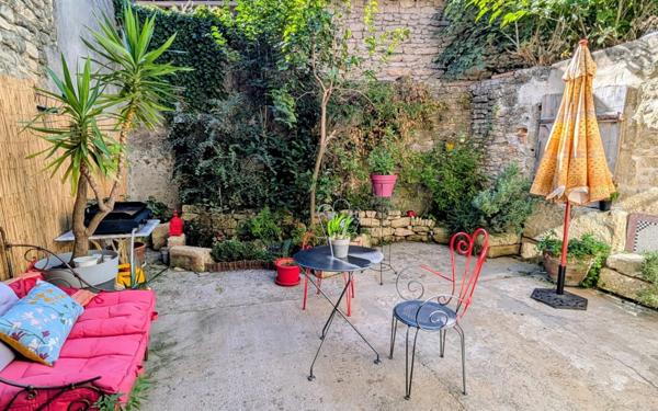 Maison à vendre    4 pièces •  Remoulins