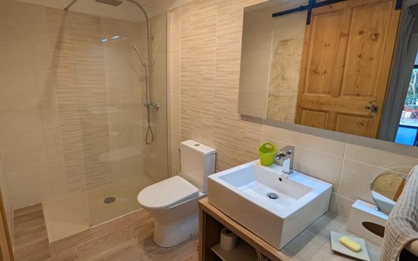 Maison à vendre    4 pièces •  Remoulins