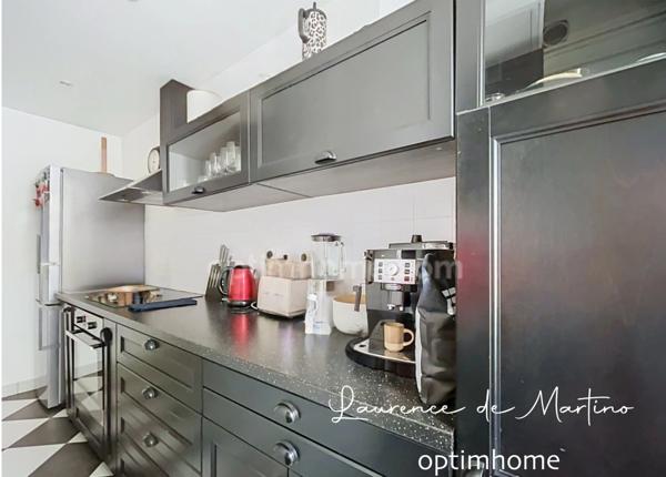 LEVALLOIS-PERRET – 56 M² -3 PIÈCES – 2 CHAMBRES OU BUREAU – CENTRE-VILLE – MÉTRO L3 À 7 MIN – GARDIEN