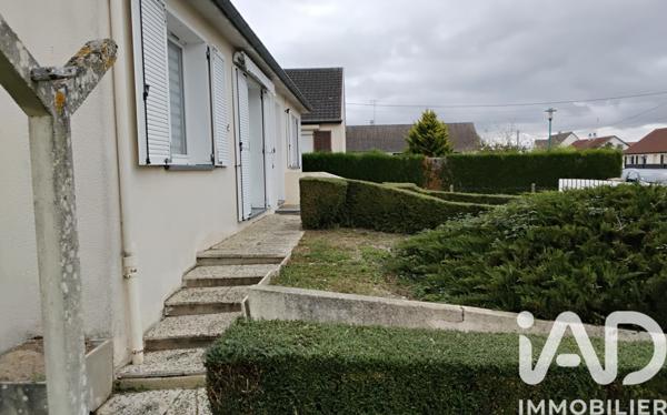 Maison à vendre 5 pièces 89 m² Beaumont-sur-Sarthe