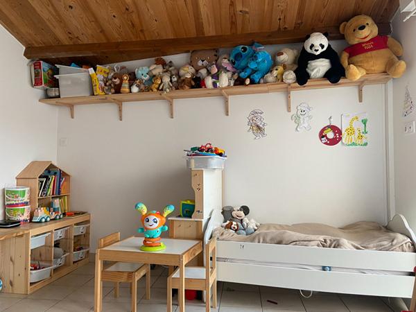 St Hilaire De Riez 3 logements (6 ch et 153 m2 au total) à 80 m de la forêt et 700 m du centre commercial