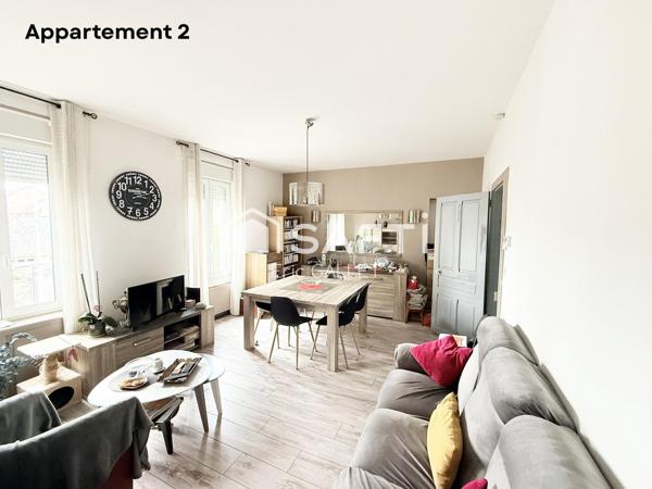 Immeuble composé de 3 appartements de type T3