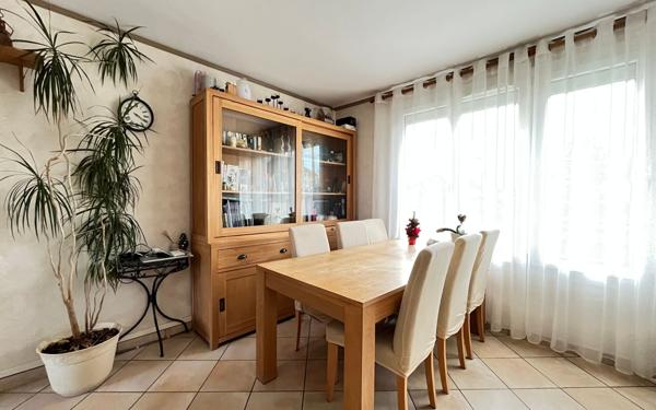 Maison à vendre    3 pièces •  Damigny