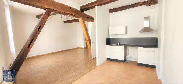 Appartement à louer 2 pièces 74.04m²