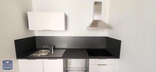 Appartement à louer 2 pièces 74.04m²