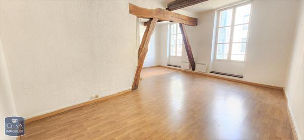 Appartement à louer 2 pièces 74.04m²