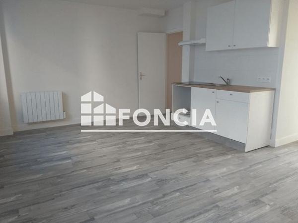 Location Appartement 2 pièces 45.93 m² - 5 RUE DES FONTAINES Lorient 56100