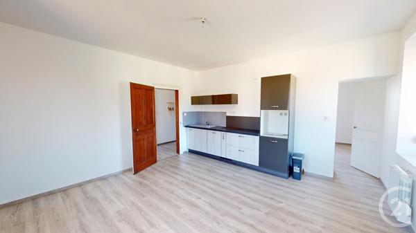 Appartement F3 à vendre  3 pièces - 78,90 m2 VERCEL VILLEDIEU LE CAMP - 25
