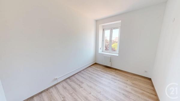 Appartement F3 à vendre  3 pièces - 78,90 m2 VERCEL VILLEDIEU LE CAMP - 25