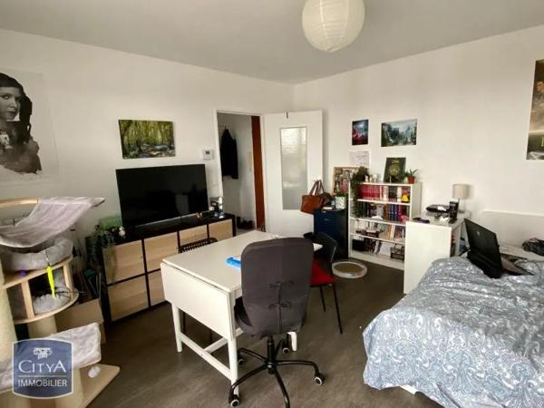 Appartement à louer 1 pièce 30.97m² Joué-lès-Tours (37300)