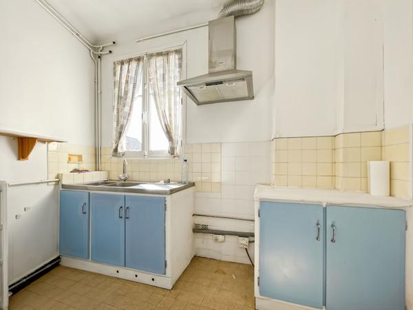 Appartement 3 pièces à vendre - Centre-ville de Melun - Exclusivité ERA SAINT AMBROISE