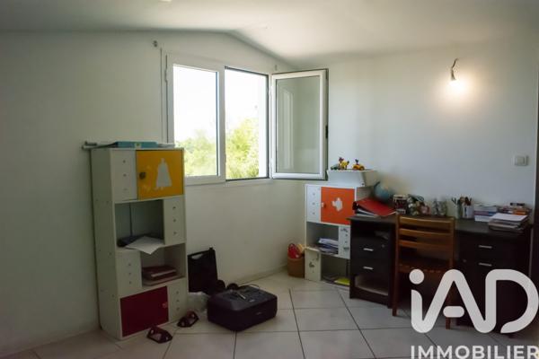 Maison à vendre 6 pièces 153 m² L'Étang-Salé