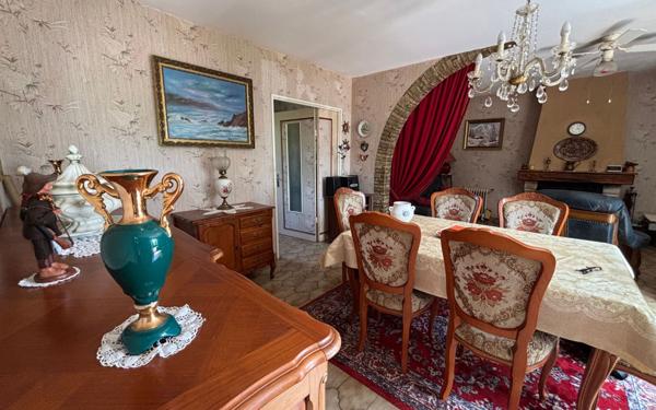 Maison à vendre    4 pièces •  Cussac