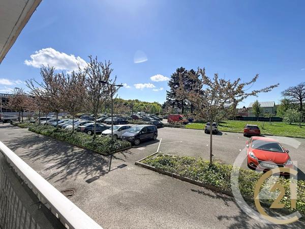 Appartement F5 à vendre  5 pièces - 90 m 2   MONTBELIARD  - 25