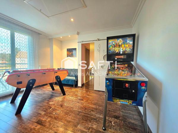 MAISON 214M2 +402 M2 TERRAIN