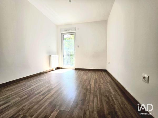 Location appartement 3 pièces 60 m² Paris 10