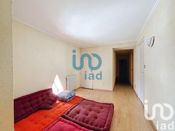 Maison 8 pièces de 182 m² à Salindres (30340)