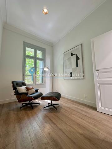 Appartement
                                                                                                                                                                                                                                                                                                                        3 pièce(s)                                                                                                                                                                                                          2 chambre(s)                                                                                                                                                                                                          78  m²