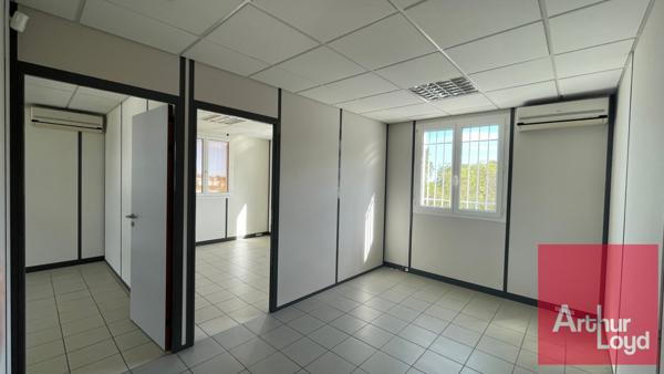 LOCATION BUREAUX A PARTIR DE 14 M2 - ESPACES PARTAGES - MALBOSC