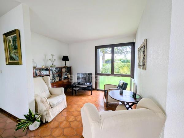 Maison à vendre 4 pièces - Haut Cenon - Garage - Jardins