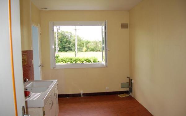 Maison à louer    3 pièces •  Saint-Bouize