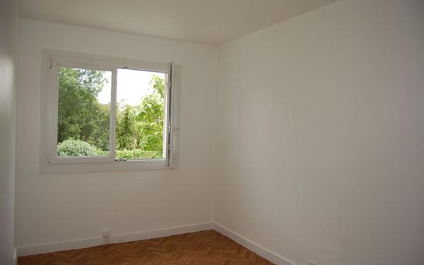 Maison à louer    3 pièces •  Saint-Bouize