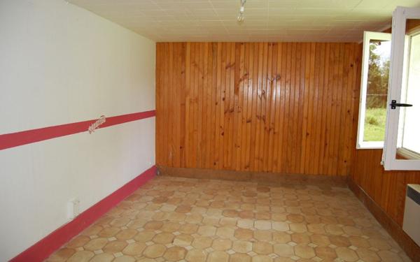 Maison à louer    3 pièces •  Saint-Bouize