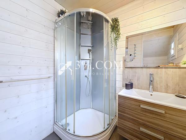 Chalet 7 pièce(s) 5 chambre(s) 111.96 m²