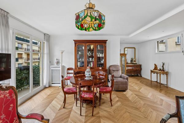 94160 Saint Mandé, à deux pas du Bois – Beau 3 pièces avec balcon dans un immeuble récent de standing