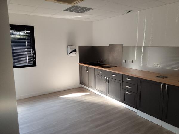 A LOUER - ESTER TECHNOPOLE - Bureaux neufs de 200 m²