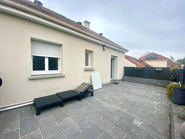 Maison familiale Sandillon 5 chambres , jardin.