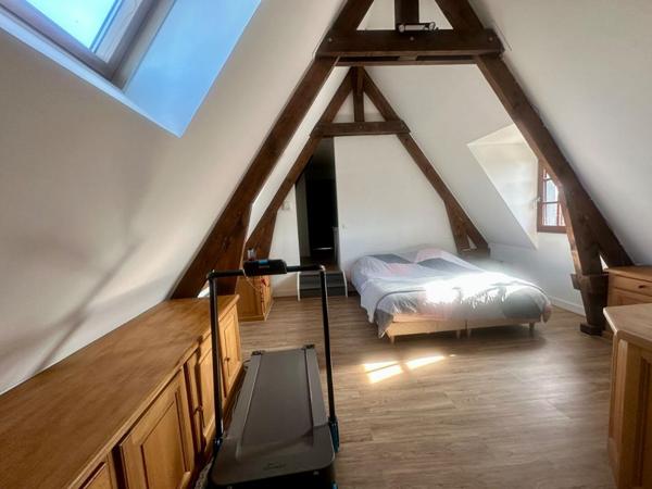 Propriété de 300 m² avec piscine et magnifique vue