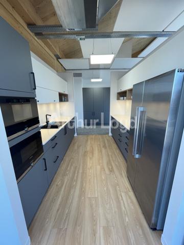 Bureaux à louer à Villeneuve-d'Ascq avec terrasses privatives et parking