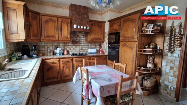 LE THILLAY,

APIC Immobilier vous propose cette maison ...