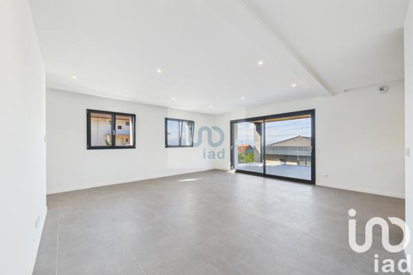 Appartement à vendre 3 pièces 77 m² Neuvecelle