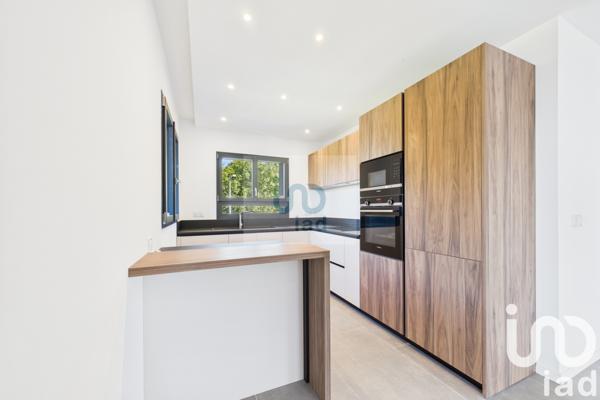 Appartement à vendre 3 pièces 77 m² Neuvecelle