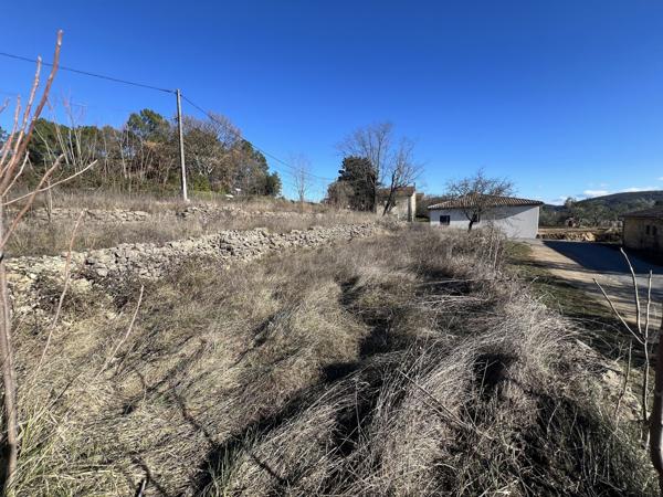 Terrain de 997 m² – Vinezac limite Lachapelle sous Aubenas