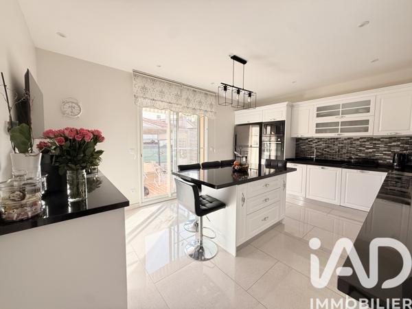 Maison à vendre 5 pièces 137 m² Digne-les-Bains