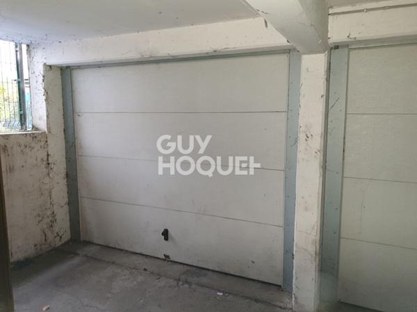 Garage de 13.6 m² à vendre libre d'occupation- quartier GIVORS PLAINES