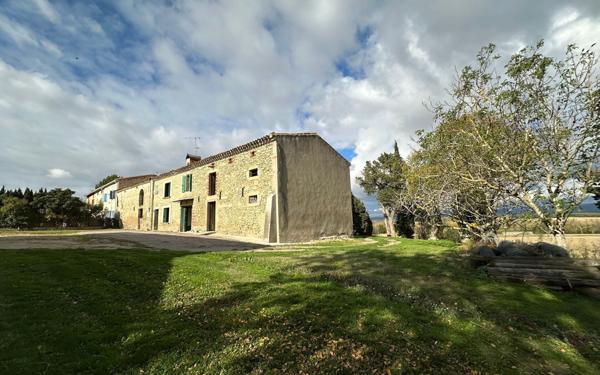 Maison à vendre    5 pièces •  Saint-Martin-Lalande