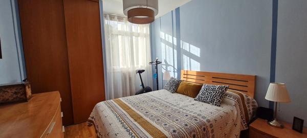 NIMES à vendre T5 de 84 m² 3 chambres, garage, balcon, jardin commun, secteur Croix de Fer.