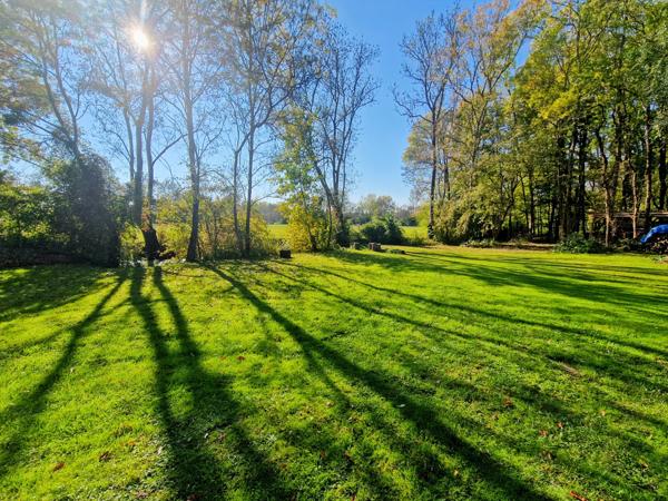 Dpt Charente Maritime (17), à vendre proche de TONNAY CHARENTE maison P5