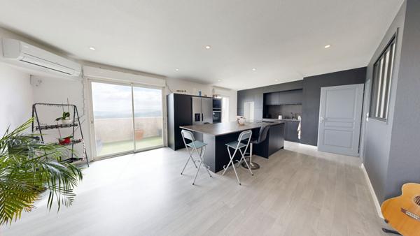 Maison-Appartement de 105m² avec vue incroyable - GARAGE + DOUBLE TERRASSE !
