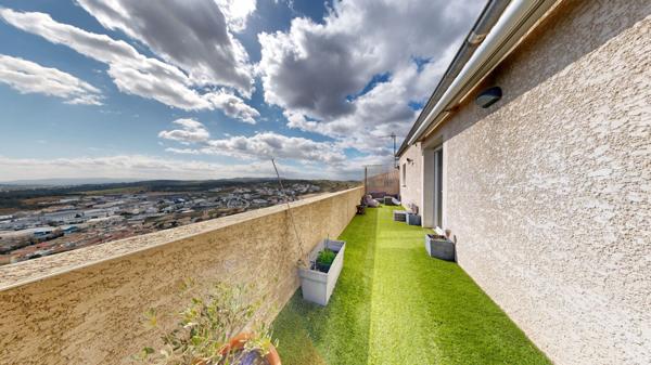 Maison-Appartement de 105m² avec vue incroyable - GARAGE + DOUBLE TERRASSE !