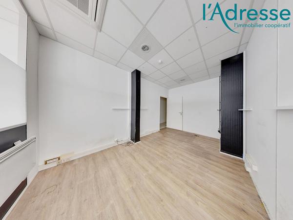 Local commercial Noisy Le Grand 123 m2