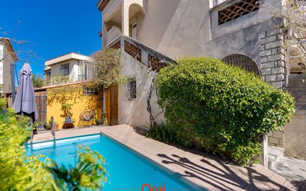 Appartement à vendre    4 pièces • 92,19 m2 Marseille 12