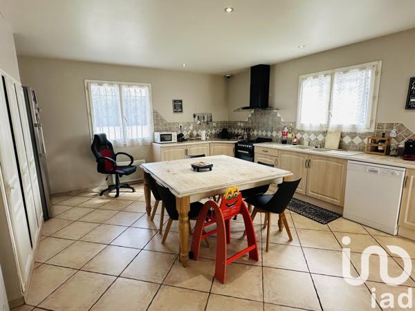 Maison traditionnelle 5 pièces de 136 m² à Port-la-Nouvelle (11210)