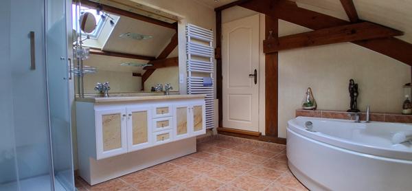 Maison 6 pièces - 185 m²